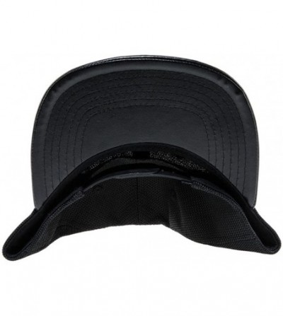 Baseball Caps CLSY Lux Mesh and Leather Snapback Hat Black - Black - CQ12BWC2A5N